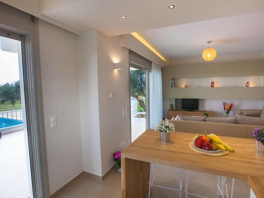 Abelia Luxurious Villas Finikounda Zewnętrze zdjęcie